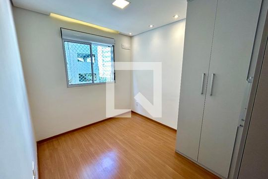 Apartamento à venda com 2 quartos, 44m² em Vila Barros, Guarulhos