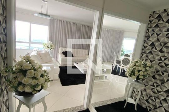 Apartamento à venda com 3 quartos, 145m² em Santa Teresinha, São Paulo
