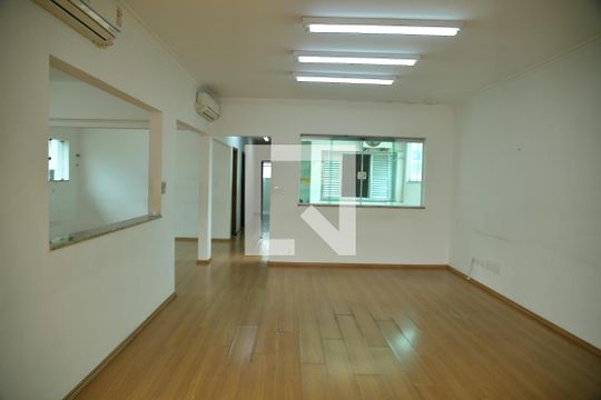 Sala de casa para alugar com 3 quartos, 380m² em Jardim do Mar, São Bernardo do Campo