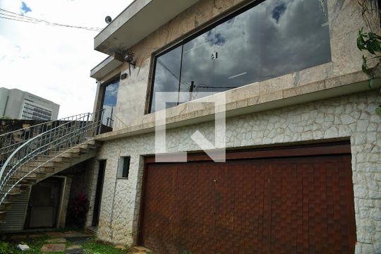 Vista Interna  de casa para alugar com 3 quartos, 380m² em Jardim do Mar, São Bernardo do Campo