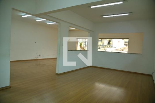 Sala de casa para alugar com 3 quartos, 380m² em Jardim do Mar, São Bernardo do Campo