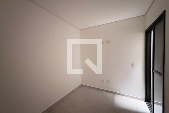 Quarto 1 de casa à venda com 4 quartos, 132m² em Utinga, Santo André
