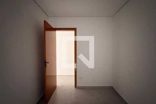 Quarto 1 de casa à venda com 4 quartos, 132m² em Utinga, Santo André