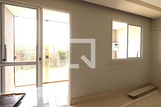 Sala de apartamento à venda com 2 quartos, 76m² em Humaitá, Porto Alegre