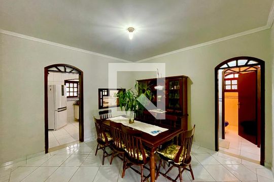 Sala de Jantar de casa à venda com 4 quartos, 415m² em Vila Galvão, Guarulhos