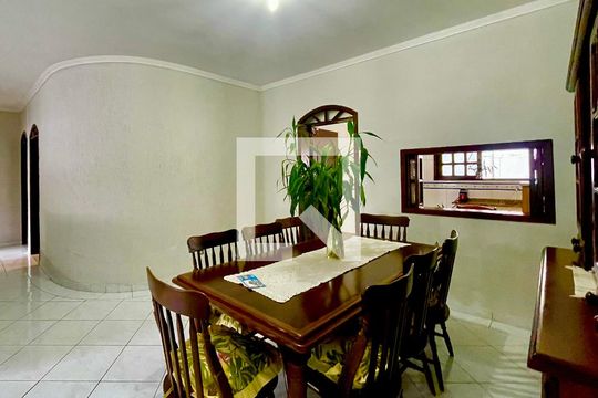 Sala de Jantar de casa à venda com 4 quartos, 415m² em Vila Galvão, Guarulhos