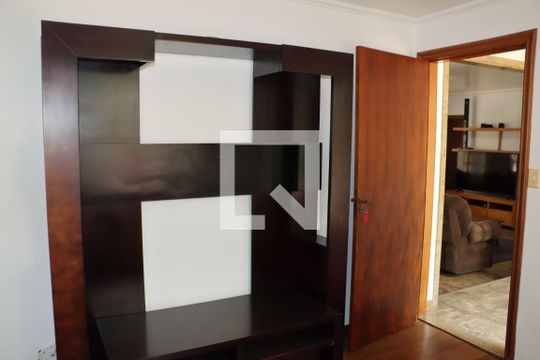 Sala 2 de casa de condomínio para alugar com 3 quartos, 2600m² em Parque São Paulo, Cotia
