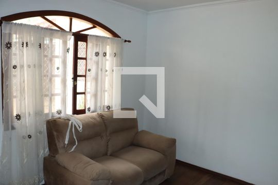 Sala 2 de casa de condomínio para alugar com 3 quartos, 2600m² em Parque São Paulo, Cotia