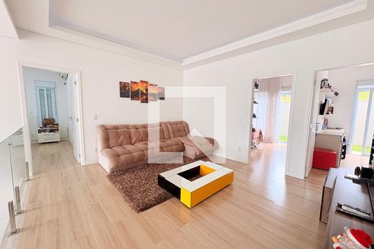 Sala de TV de casa de condomínio à venda com 4 quartos, 483m² em Horto Florestal, Jundiaí
