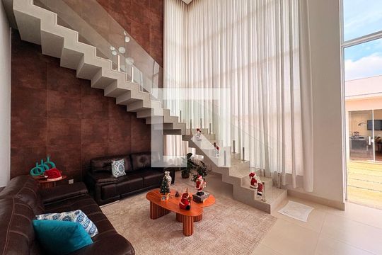 Sala de casa de condomínio à venda com 4 quartos, 483m² em Horto Florestal, Jundiaí