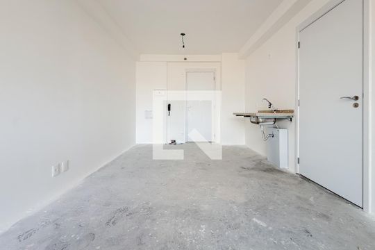 Studio de kitnet/studio à venda com 1 quarto, 32m² em Sacomã, São Paulo