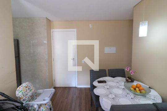 Sala de apartamento à venda com 2 quartos, 42m² em Jardim Boa Vista, Osasco