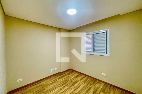 Quarto 1 de apartamento para alugar com 2 quartos, 40m² em Jardim do Papai, Guarulhos