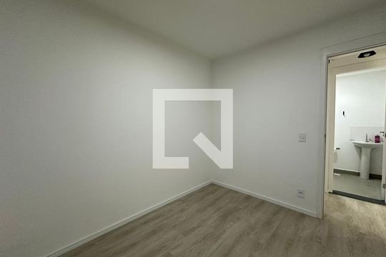 Quarto 1 de apartamento para alugar com 2 quartos, 55m² em Votupoca, Barueri