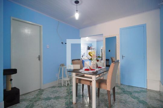 Sala de casa à venda com 2 quartos, 94m² em Santos Dumont, São Leopoldo