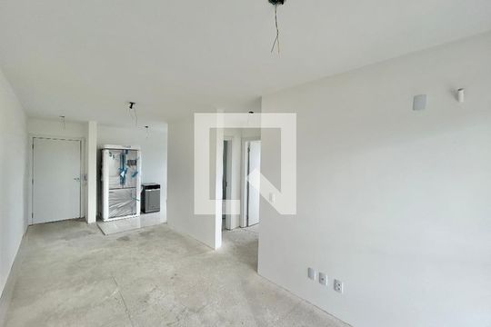 Apartamento à venda com 2 quartos, 62m² em Industrial, Novo Hamburgo