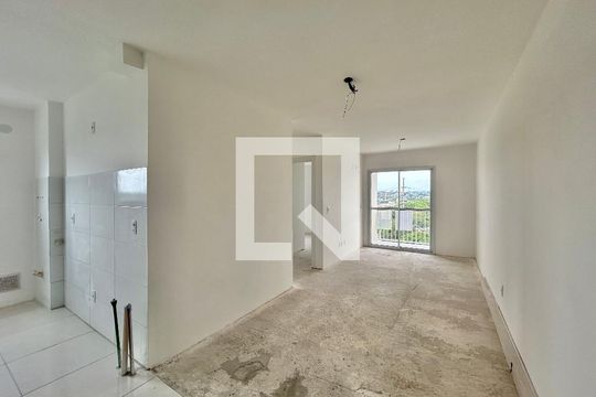 Apartamento à venda com 2 quartos, 62m² em Industrial, Novo Hamburgo