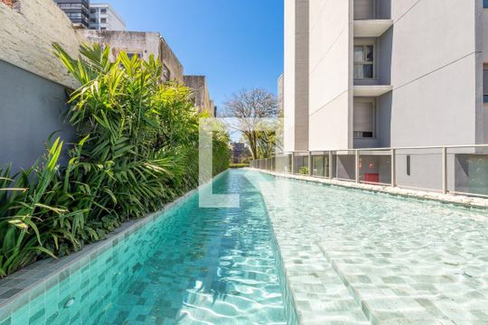 Apartamento para alugar com 3 quartos, 117m² em Santa Cecília, Porto Alegre