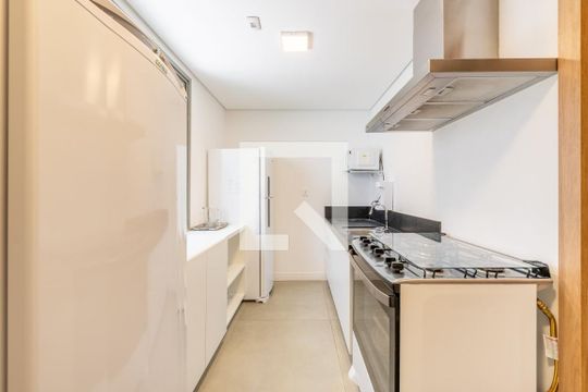 Apartamento à venda com 3 quartos, 117m² em Santa Cecília, Porto Alegre
