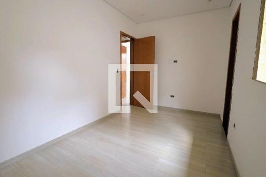 Suíte 2 de casa para alugar com 3 quartos, 164m² em Campestre, Santo André