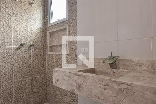 Banheiro Suíte  de casa para alugar com 3 quartos, 150m² em Jardim America, Taboão da Serra