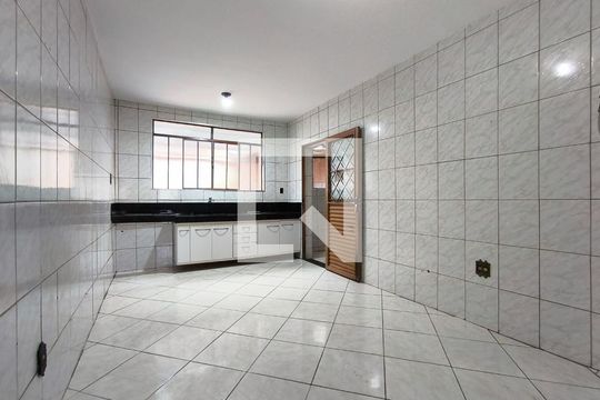Casa à venda com 3 quartos, 360m² em União, Belo Horizonte
