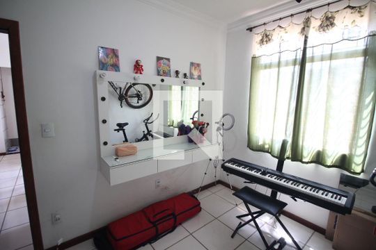 Quarto 1 de apartamento à venda com 2 quartos, 67m² em Santa Helena (barreiro), Belo Horizonte