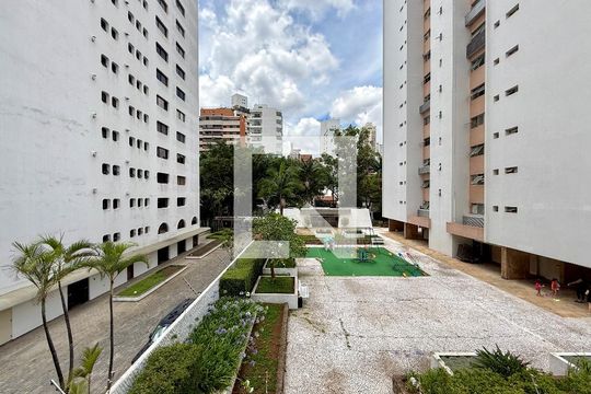 Vista  de kitnet/studio para alugar com 1 quarto, 26m² em Campo Belo, São Paulo