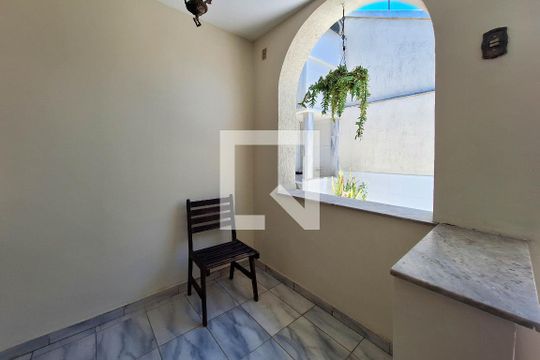 Sala 1 de apartamento à venda com 3 quartos, 84m² em Fonseca, Niterói