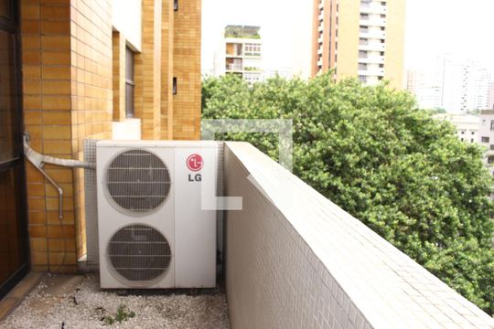 Apartamento para alugar com 2 quartos, 280m² em Pacaembu, São Paulo