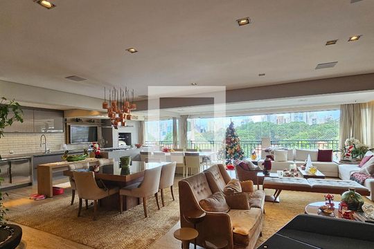 Sala de apartamento à venda com 4 quartos, 244m² em Água Branca, São Paulo