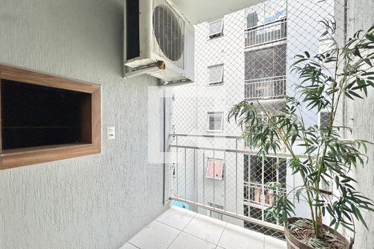 Apartamento à venda com 3 quartos, 75m² em Industrial , Novo Hamburgo