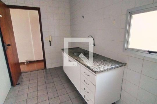 Apartamento à venda com 3 quartos, 80m² em Coração Eucarístico, Belo Horizonte