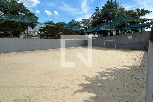 Campo de futebol de apartamento à venda com 2 quartos, 49m² em Inhaúma, Rio de Janeiro