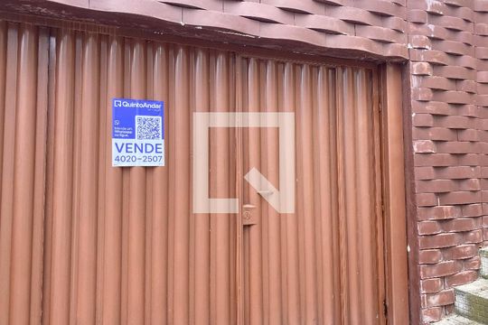 Casa à venda com 5 quartos, 450m² em Diamante, Belo Horizonte