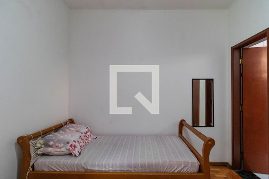 Suíte 1 de casa à venda com 4 quartos, 215m² em Alto da Lapa, São Paulo