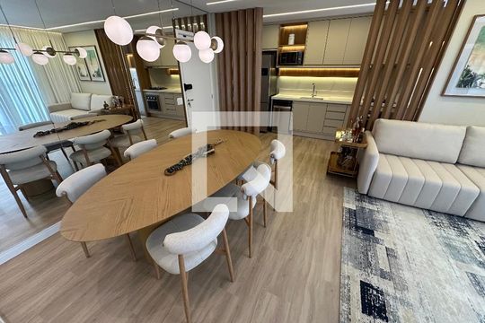 Sala de apartamento à venda com 3 quartos, 88m² em Alphaville, Barueri