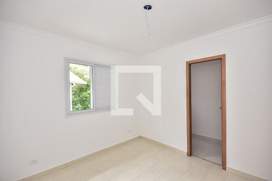 Suíte 1 de casa para alugar com 3 quartos, 250m² em Parque Monte Alegre, Taboão da Serra