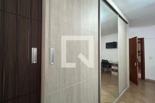 Suíte 1 de casa à venda com 2 quartos, 90m² em Jardim Sao Jose (zona Norte), São Paulo