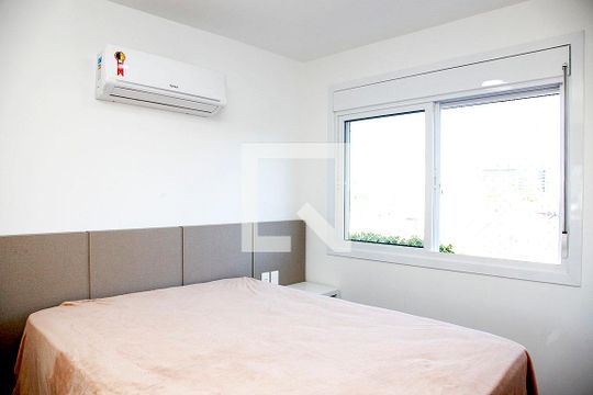 Quarto 1 Suíte de apartamento à venda com 2 quartos, 63m² em Cidade Baixa, Porto Alegre