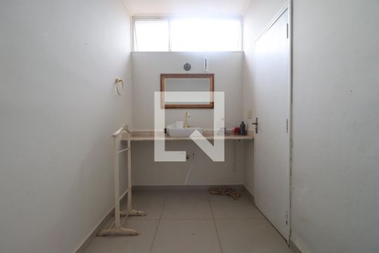 Banheiro da Suíte de casa para alugar com 6 quartos, 200m² em Jardim Sumare, Ribeirão Preto