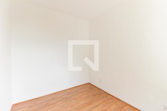 Quarto 1 de apartamento à venda com 2 quartos, 40m² em Itaquera, São Paulo
