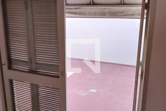 Quarto 2 de apartamento para alugar com 2 quartos, 180m² em Teresópolis, Porto Alegre