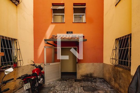 Apartamento à venda com 2 quartos, 50m² em Jaqueline, Belo Horizonte