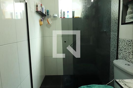 Quarto 1 - Suíte Banheiro  de casa à venda com 5 quartos, 200m² em Vila Ferreira, São Bernardo do Campo