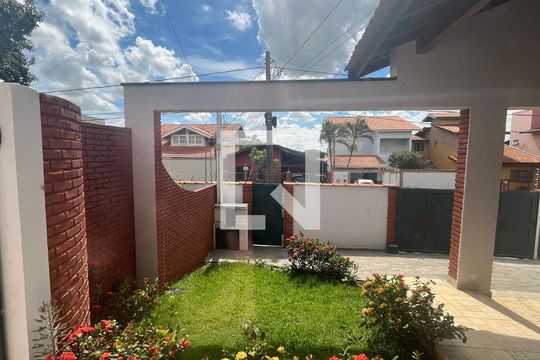 Casa à venda com 4 quartos, 295m² em Cidade Universitária, Campinas