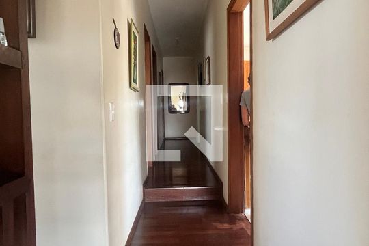 Casa à venda com 4 quartos, 295m² em Cidade Universitária, Campinas