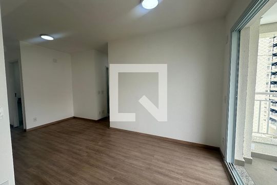 Sala de apartamento para alugar com 3 quartos, 70m² em Jardim Esperanca, Barueri