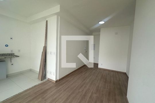 Sala de apartamento para alugar com 3 quartos, 70m² em Jardim Esperanca, Barueri
