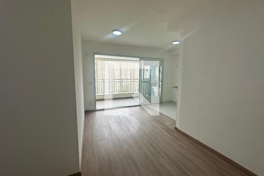 Sala de apartamento para alugar com 3 quartos, 70m² em Jardim Esperanca, Barueri